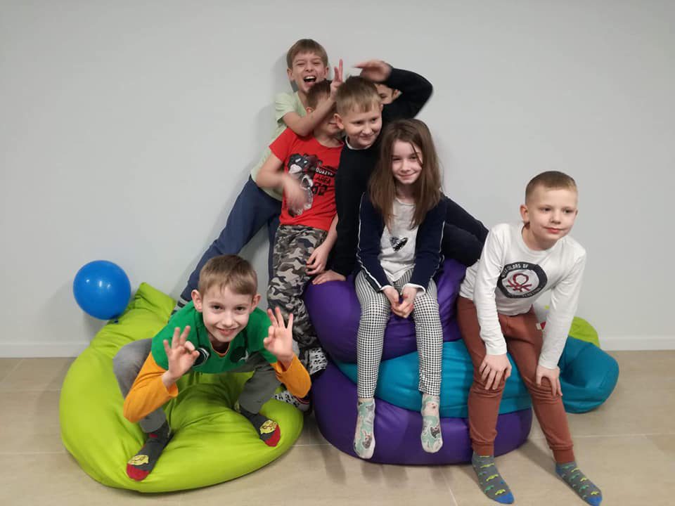 Dzień kobiet w klasie III :))