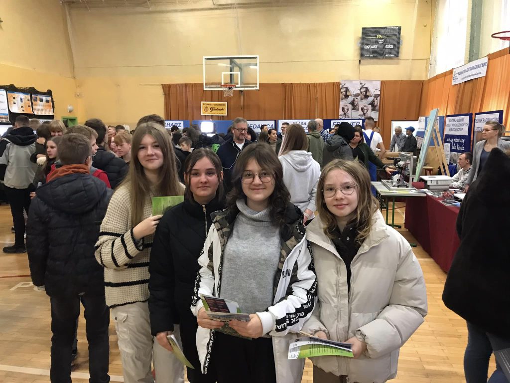Powiatowe Targi Edukacyjne