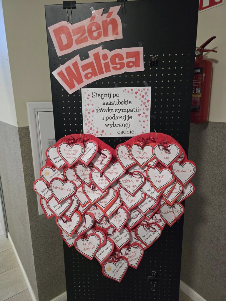 Kaszubskie Serce Miłości na Dzéń Walisa!